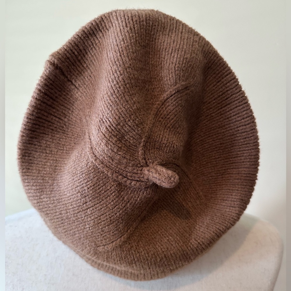 Gap Knit Beret